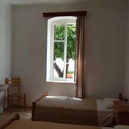 Hostal Arhontiko